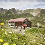 Lerch Suites