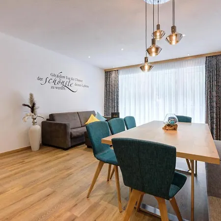 Apartahotel Lerch 4*