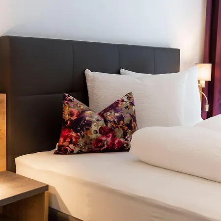 Lerch Suites Apart Otel 4*