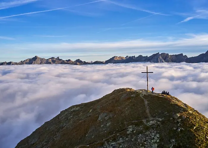 Lerch Apartmanhotel 4*