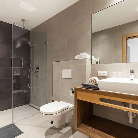 Apartmanhotel Lerch 4*