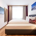 Lägenhetshotell Lerch Suites