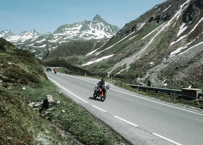 Aparthotel Lerch Suites 4*